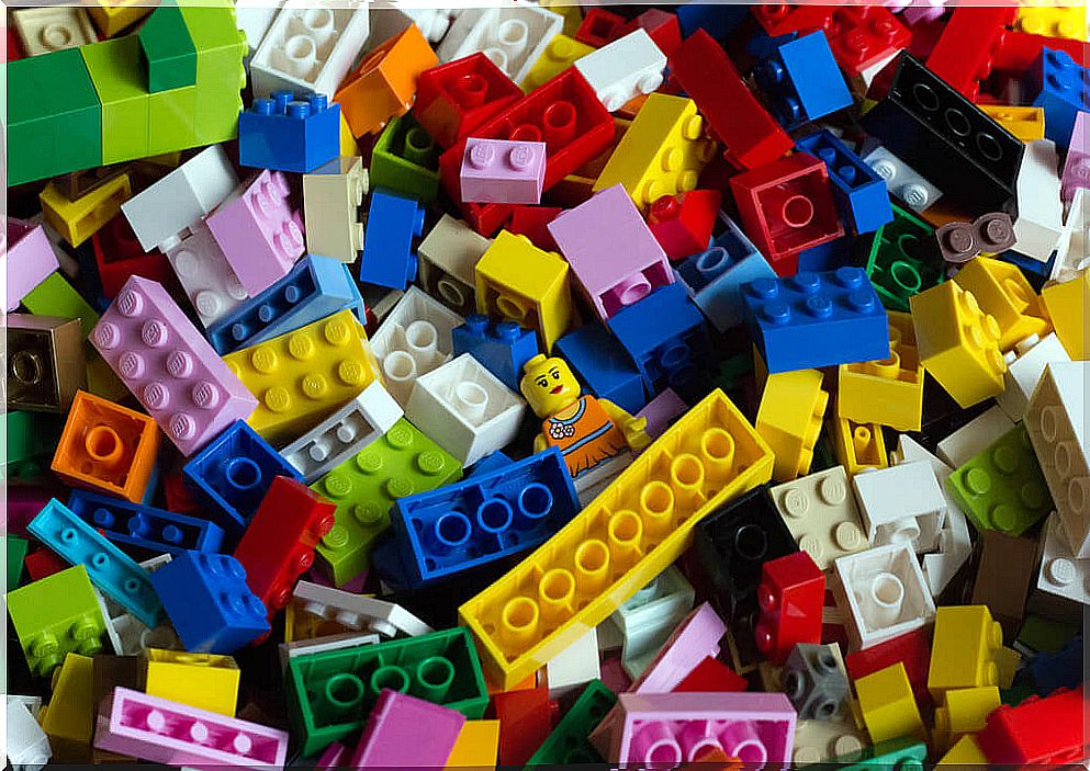 Do you know the psychological benefits of LEGO?