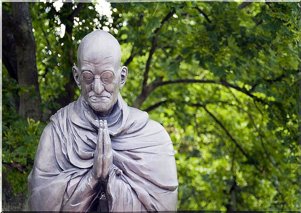 Gandhi's three thoughts that contributed to a better world