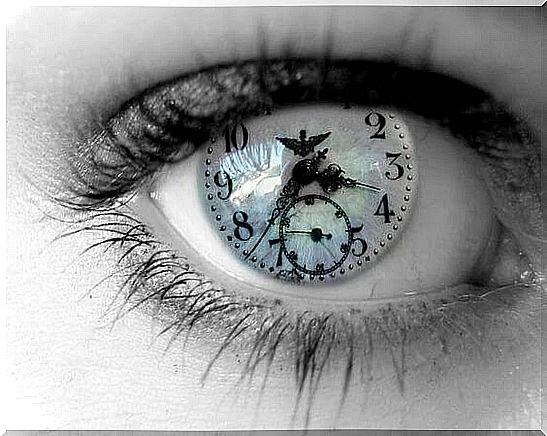 Eye with a clock